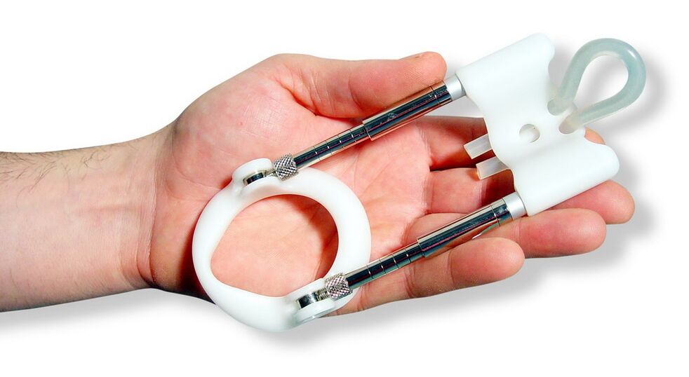Un extensor es un dispositivo basado en el principio de estirar los tejidos del pene. 